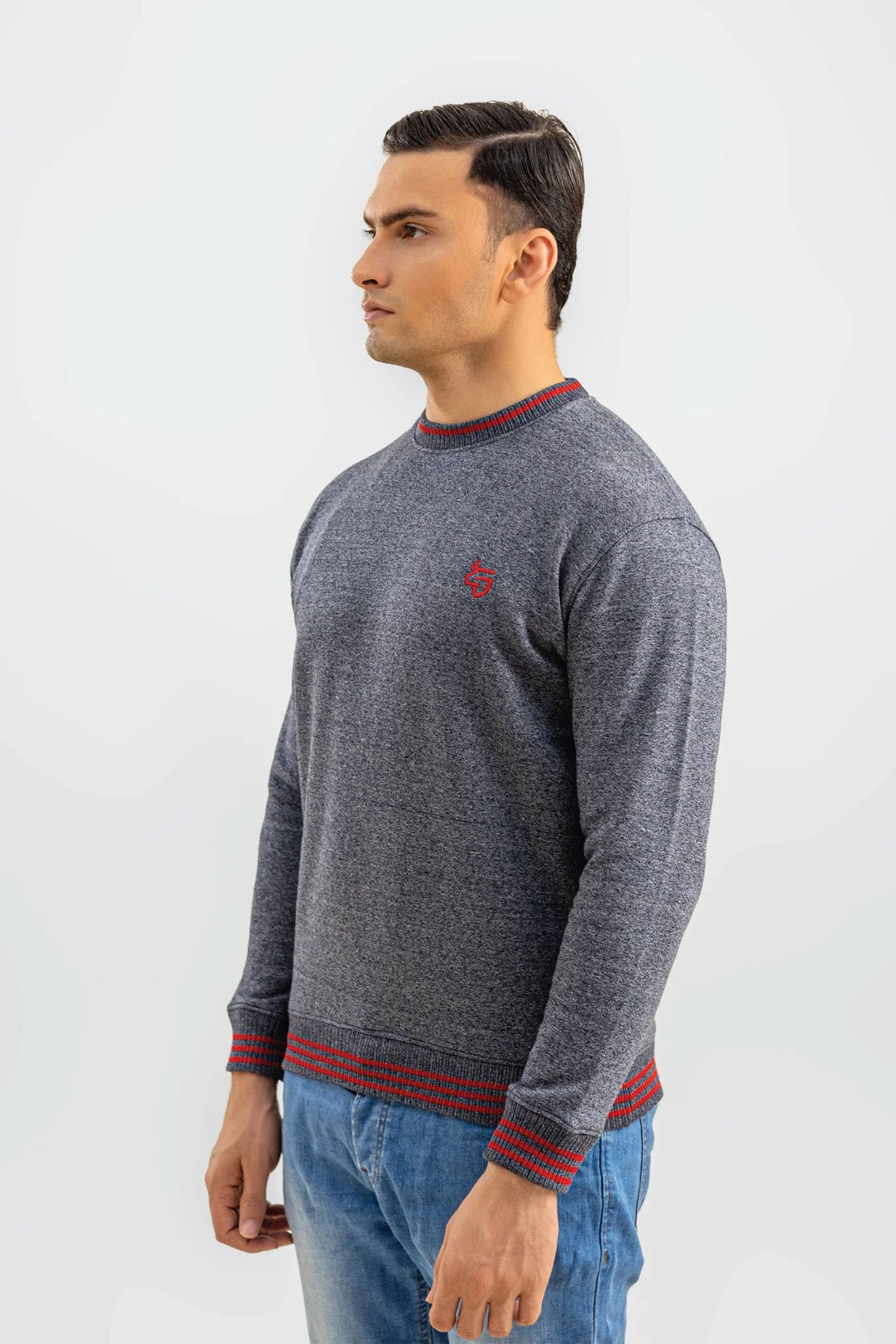 EXCLUSIVE NAVY SWEATSHIRT